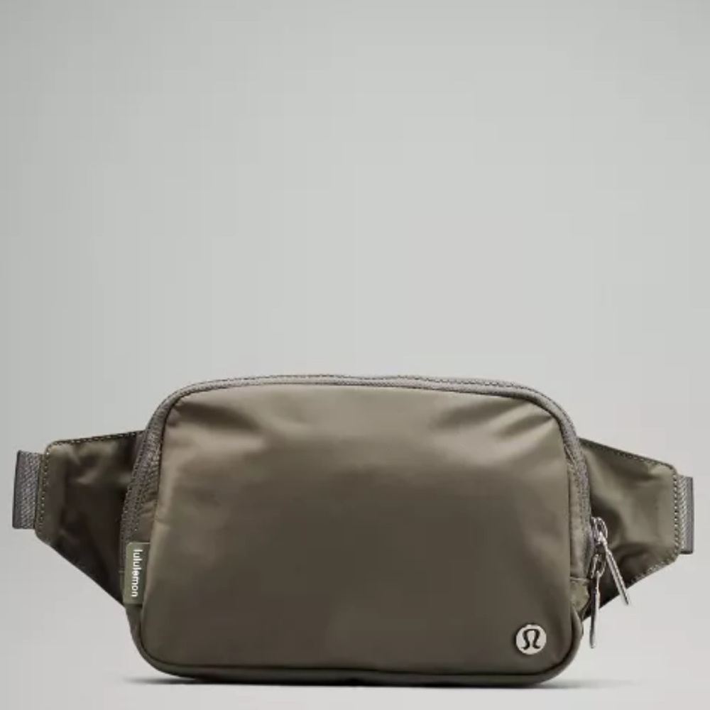 Lululemon Everywhere Belt Bag Large Grey Sage